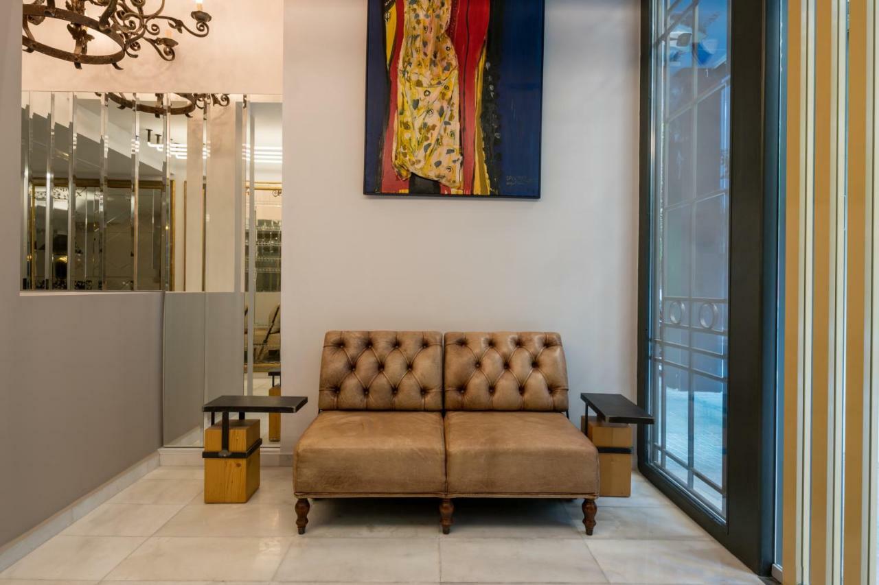 Fos Downtown 3* Athens