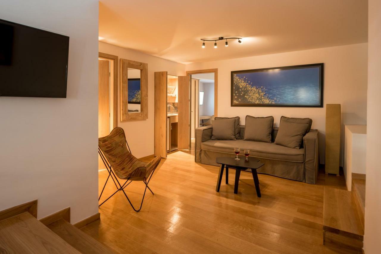 Fos Downtown Hotel 3*